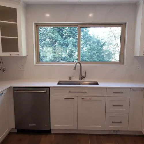 Interior renovation North Vancouver by Arani Construction